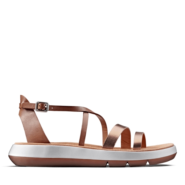 玩轉新格調，盛夏逐夢之履——Clarks 邀您共度“仲夏之夢”