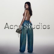 Kylie Jenner演繹Acne Studios 2023秋冬丹寧廣告大片